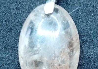 Pendentif en Cristal de roche rutile 6.90 g sur bélière en Argent 925